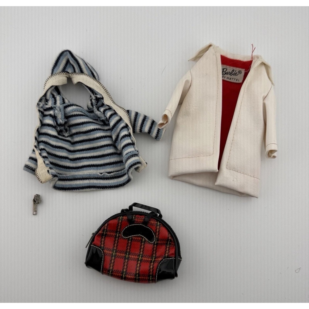 Vintage 1958-1960 Barbie #975 Winter Holiday Outfit READ DESCRIPTION
